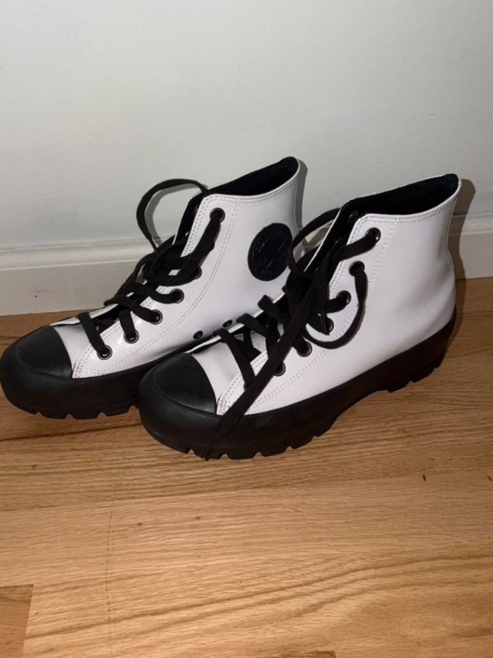 Converse Chuck Taylor All Star High Top White plastic Lugged Boots women’s sz 8